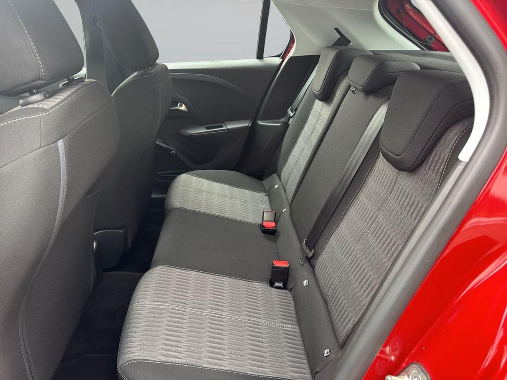 Opel Corsa 2023 г. Красный, пробег 49993 км