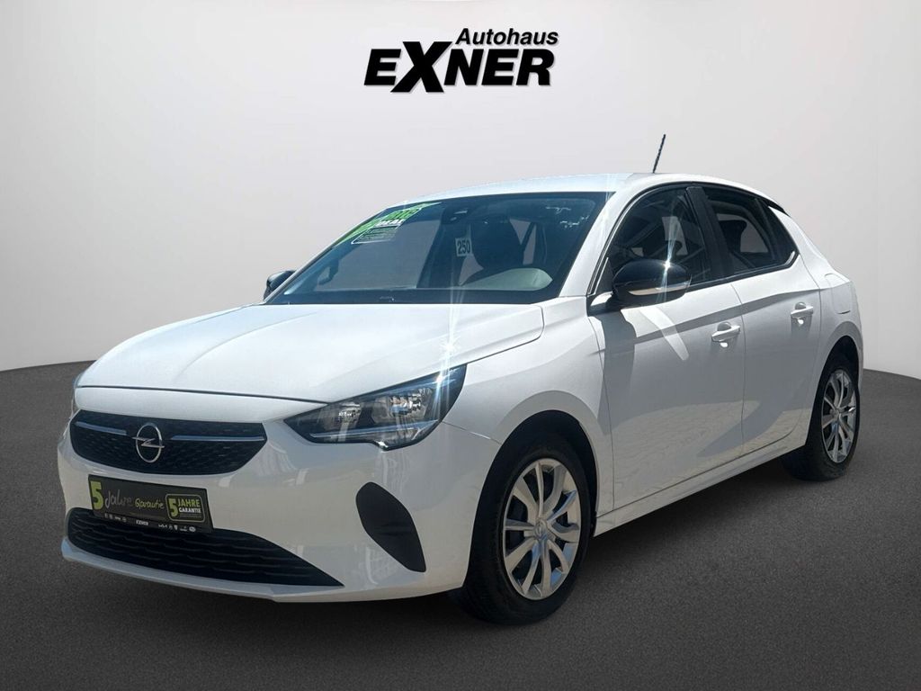 Opel Corsa 2023 г. Белый, пробег 39654 км