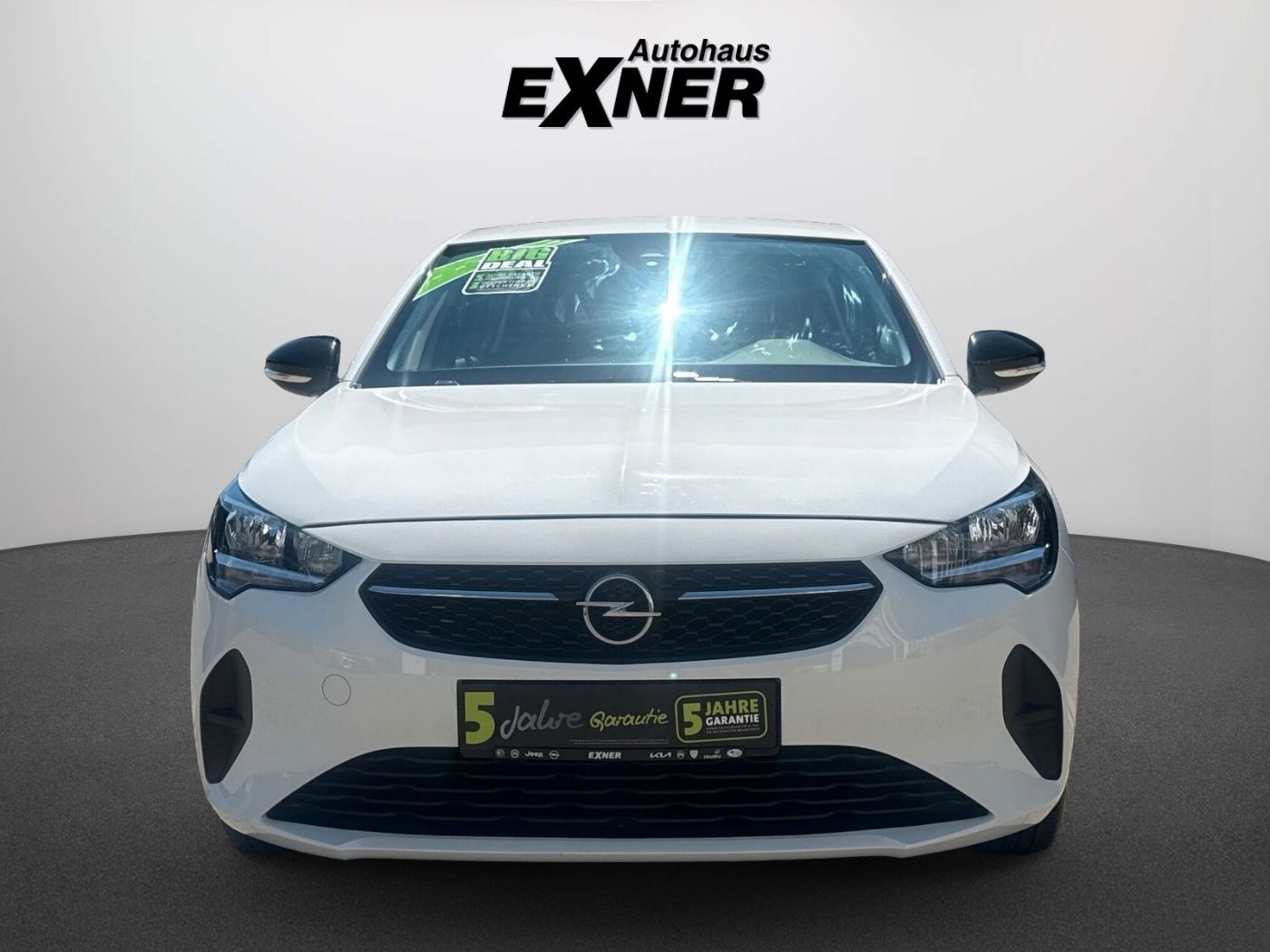 Opel Corsa 2023 г. Белый, пробег 39654 км