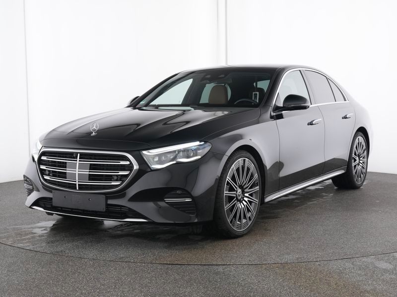 Mercedes-Benz E 220 2025 г. Чёрный, пробег 24594 км