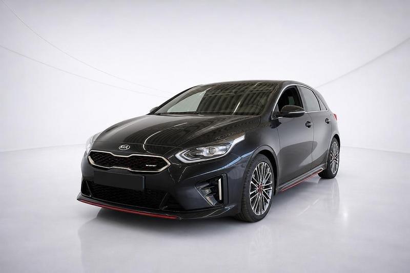 Kia CEE'D / CEED 2021 г. Чёрный, пробег 42800 км