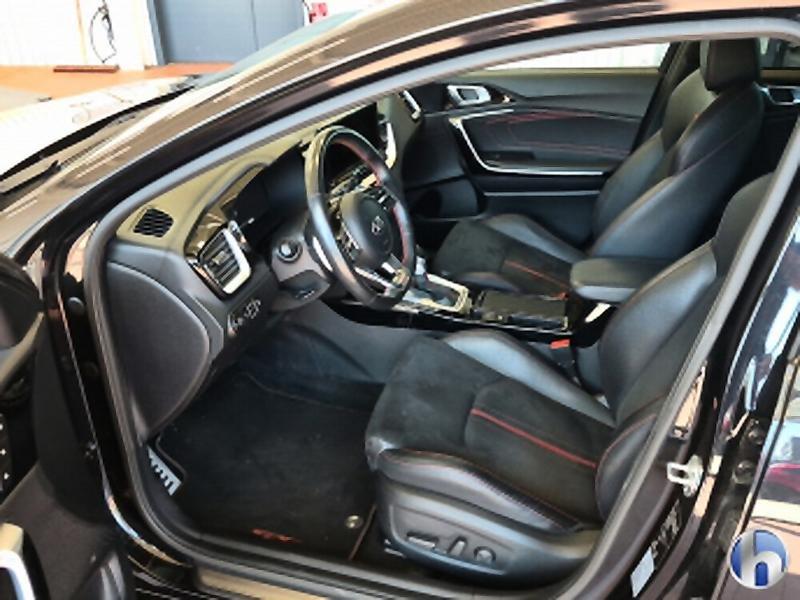 Kia CEE'D / CEED 2021 г. Чёрный, пробег 42800 км