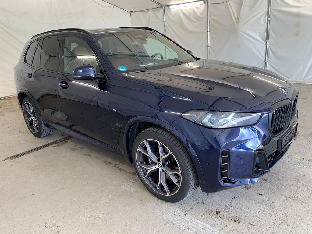 BMW X5 2024 г. Синий, пробег 48065 км