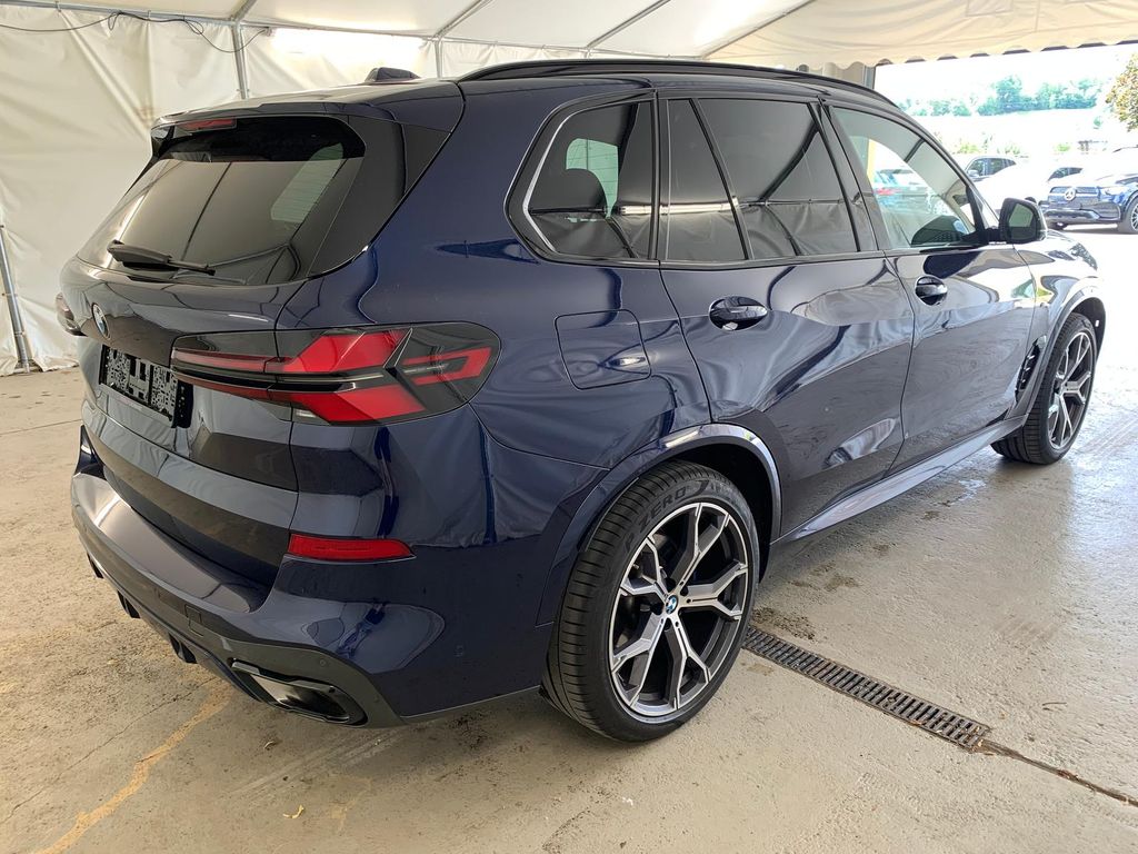 BMW X5 2024 г. Синий, пробег 48065 км