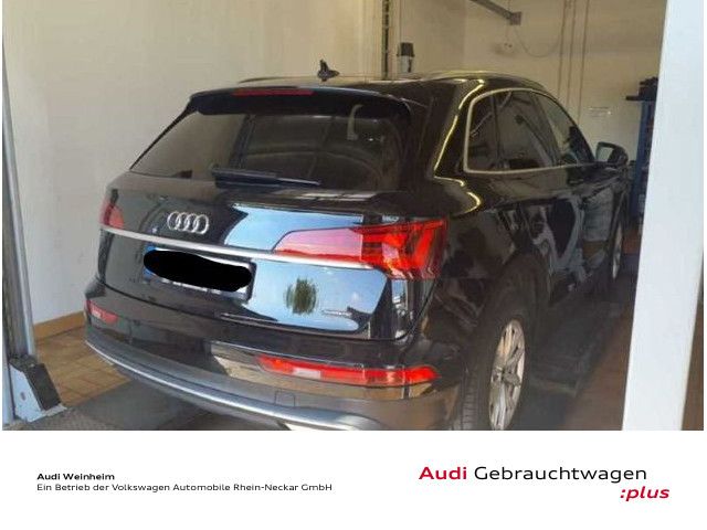 Audi Q5 2023 г. Чёрный, пробег 57462 км