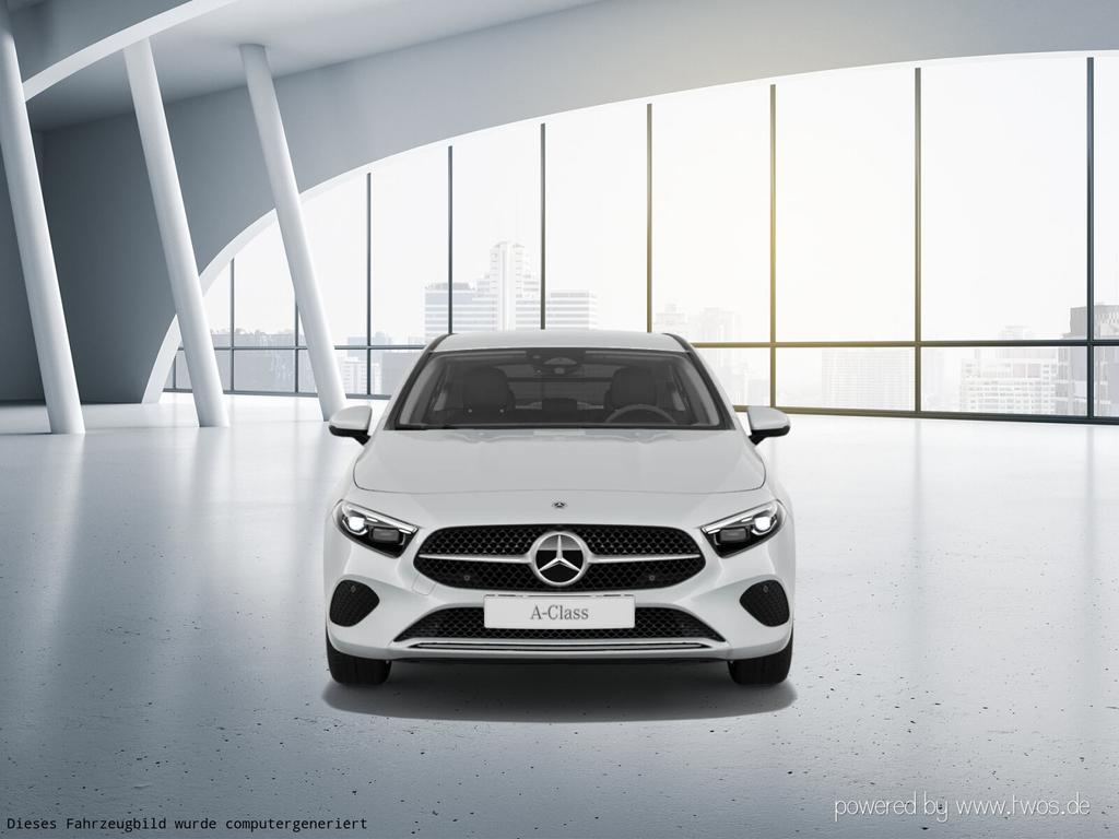 Mercedes-Benz A 200 2024 г. Белый, пробег 39114 км