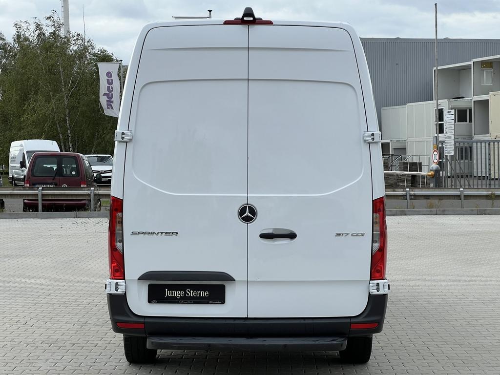 Mercedes-Benz SPRINTER 2025 г. Белый, пробег 35328 км