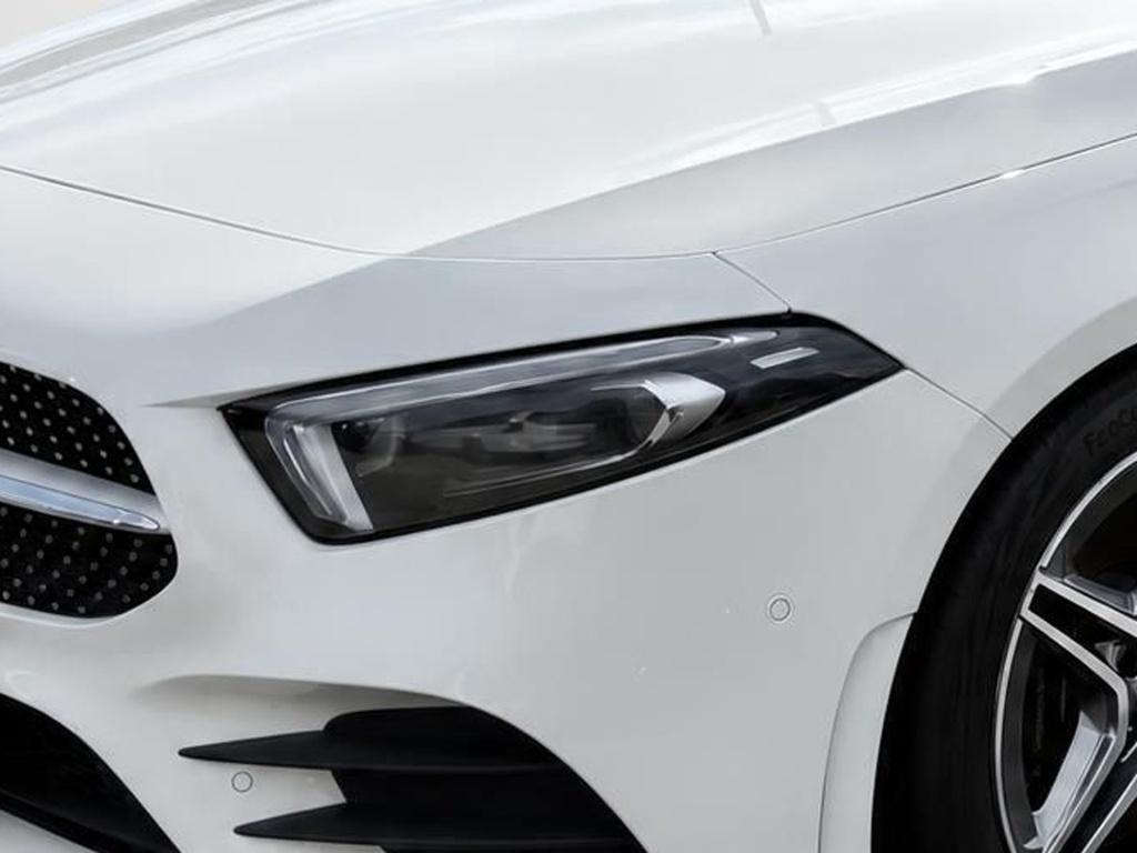 Mercedes-Benz A 250 2022 г. Белый, пробег 38234 км