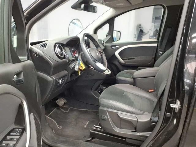 Mercedes-Benz T-CLASS 2024 г. Чёрный, пробег 48000 км