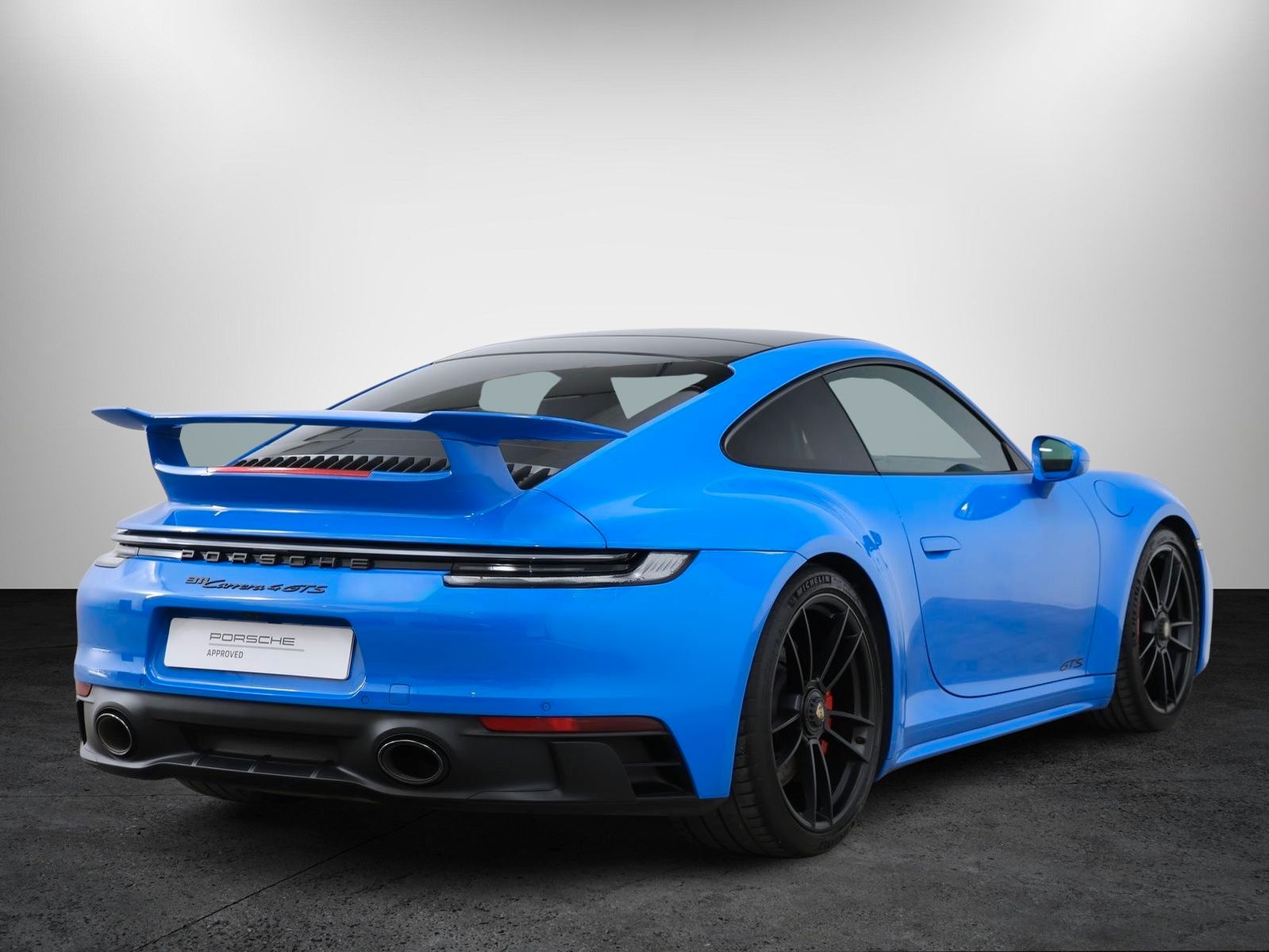 Porsche 911 2022 г. Синий, пробег 43500 км
