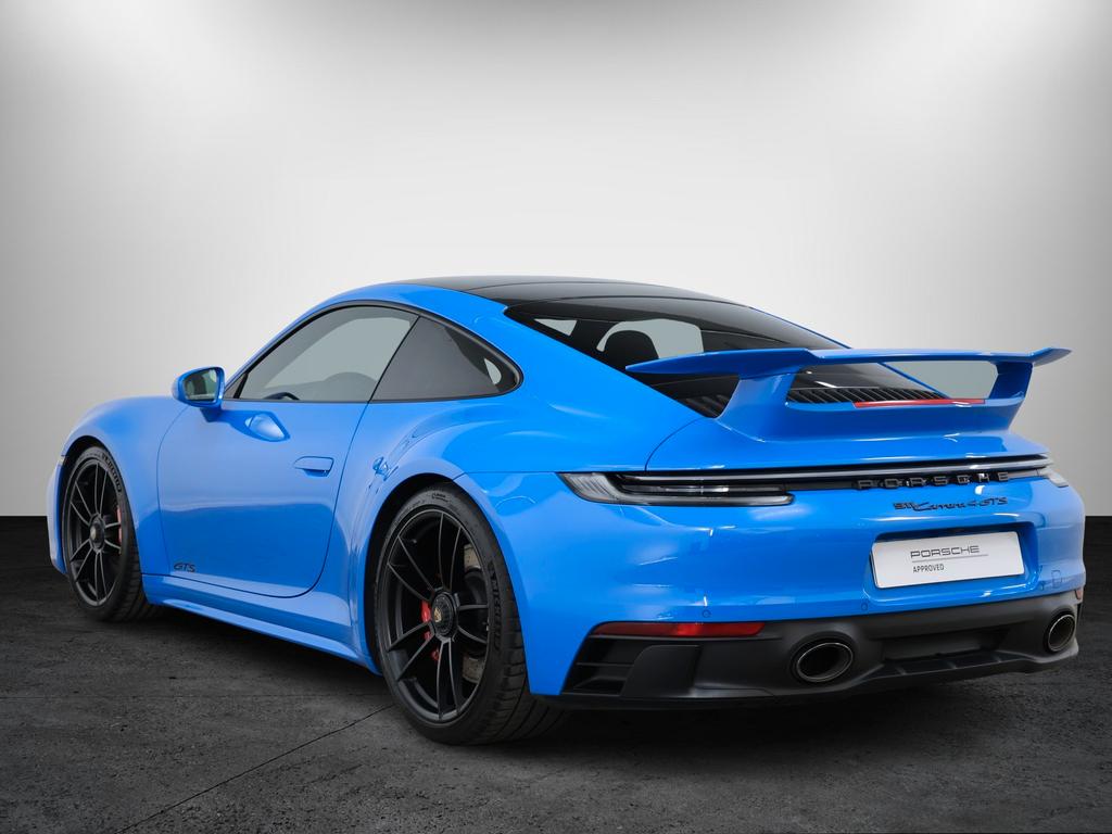 Porsche 911 2022 г. Синий, пробег 43500 км