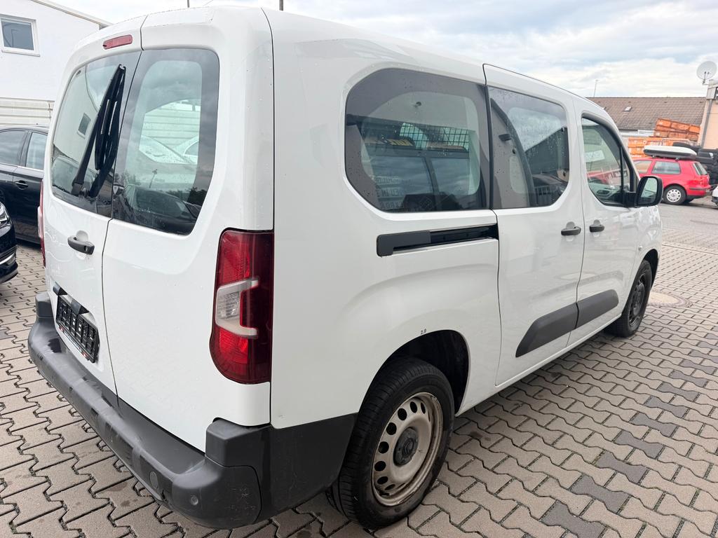 Citroen Berlingo 2021 г. Белый, пробег 43000 км