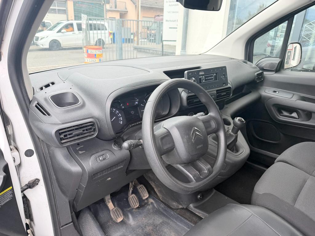 Citroen Berlingo 2021 г. Белый, пробег 43000 км