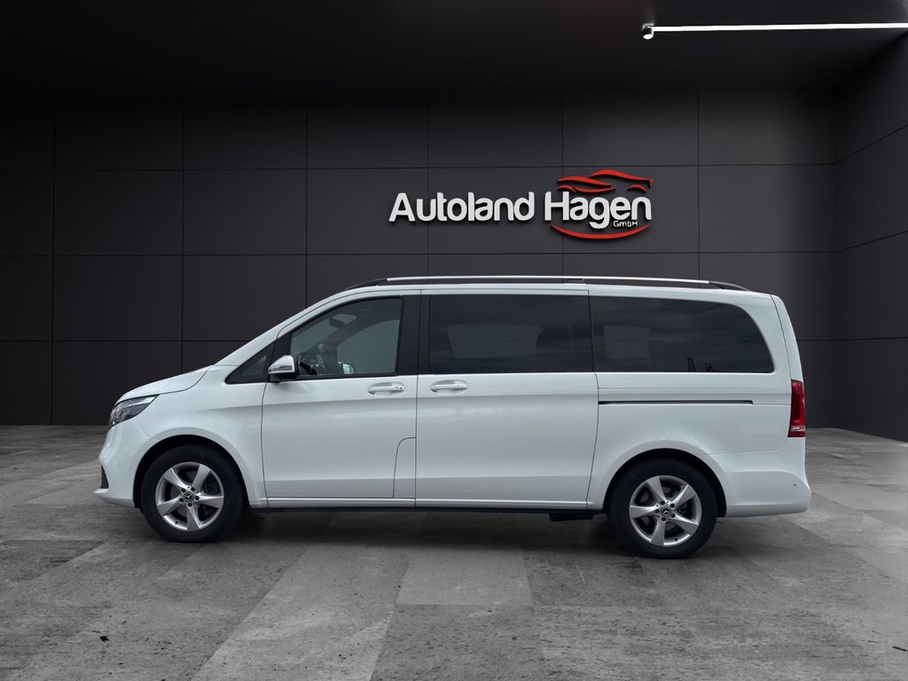 Mercedes-Benz V 300 2023 г. Белый, пробег 29382 км