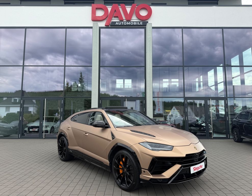 Lamborghini Urus 2023 г. Золотистый, пробег 19550 км
