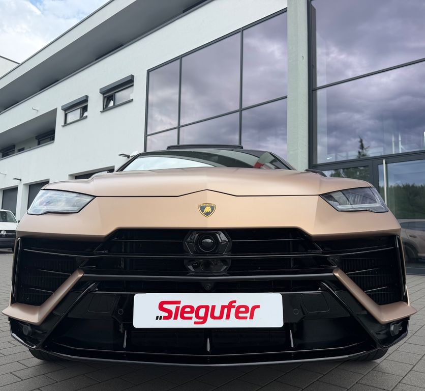 Lamborghini Urus 2023 г. Золотистый, пробег 19550 км