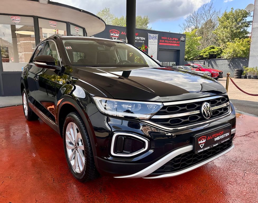 Volkswagen T-Roc 2025 г. Чёрный, пробег 40025 км
