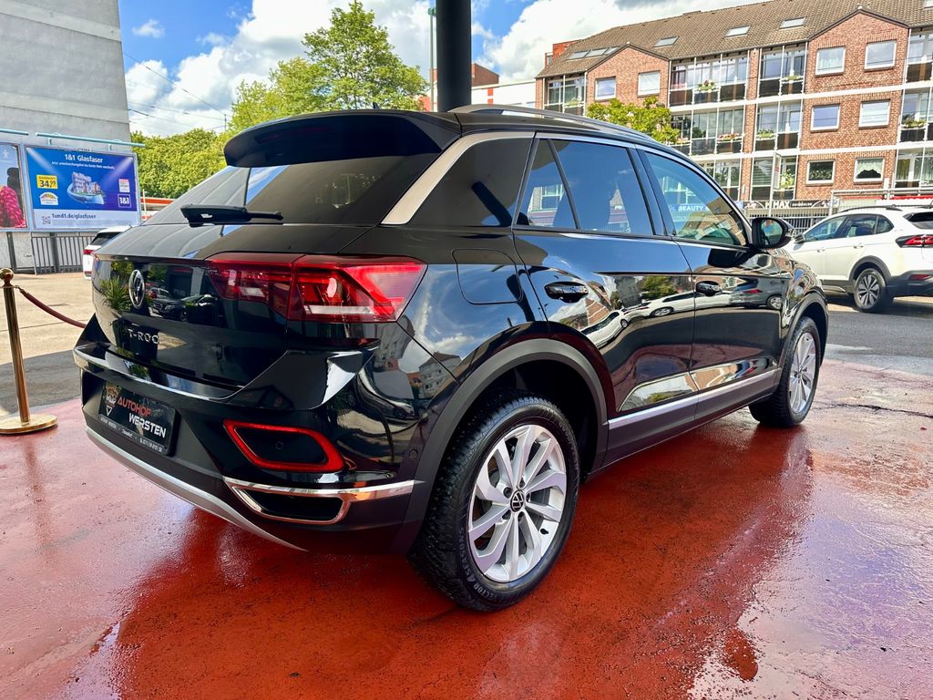 Volkswagen T-Roc 2025 г. Чёрный, пробег 40025 км