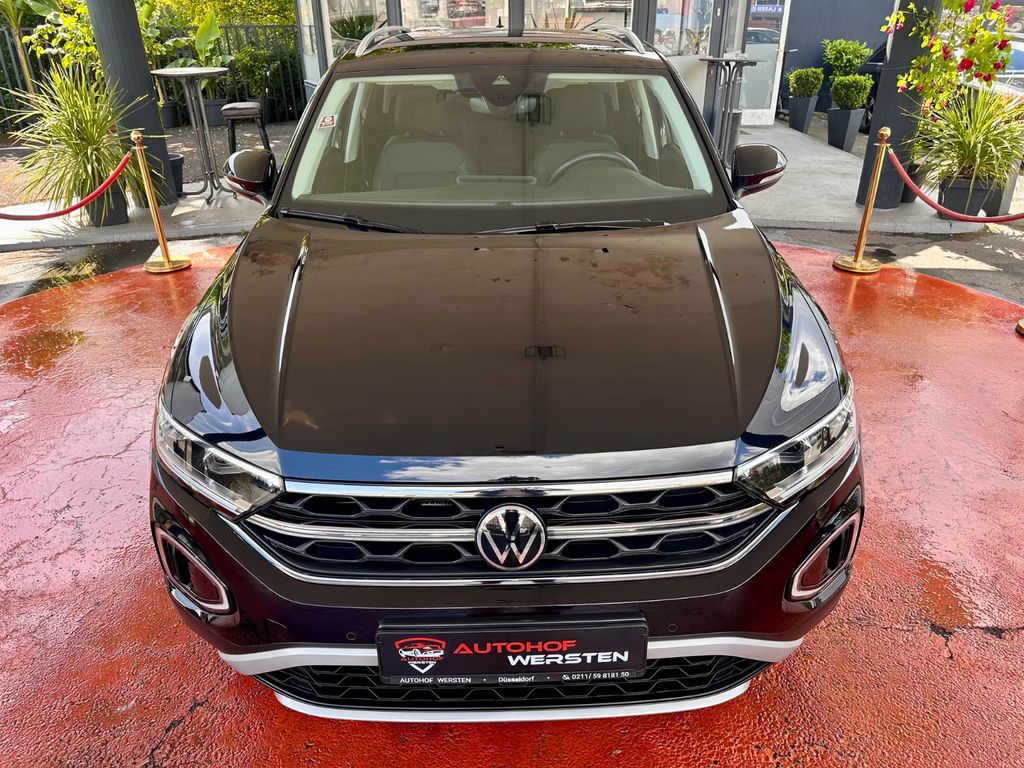 Volkswagen T-Roc 2025 г. Чёрный, пробег 40025 км