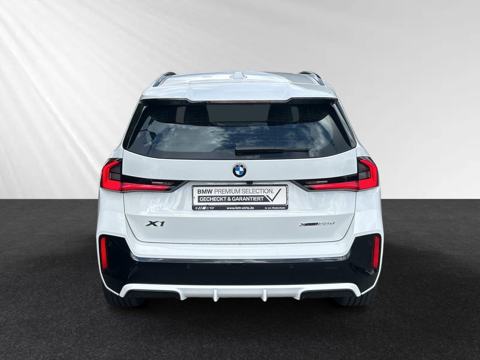 BMW X1 2025 г. Белый, пробег 24790 км