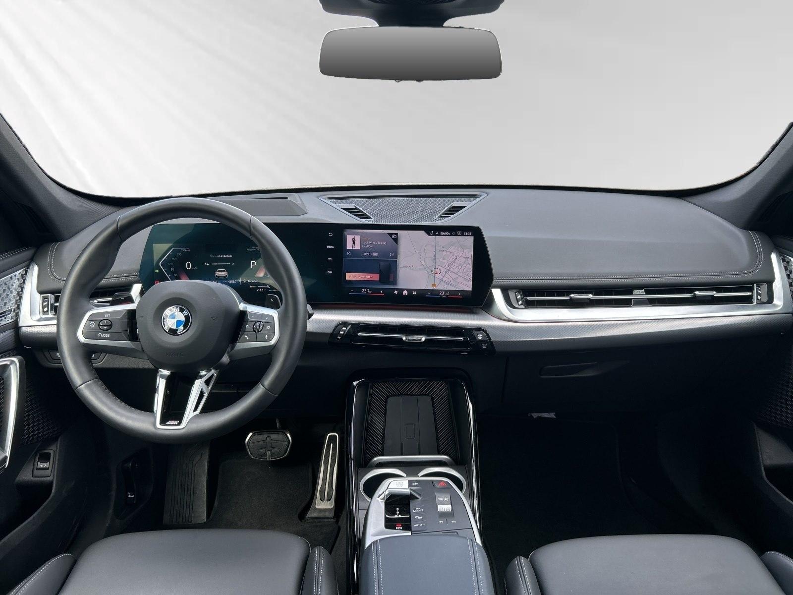 BMW X1 2025 г. Белый, пробег 24790 км
