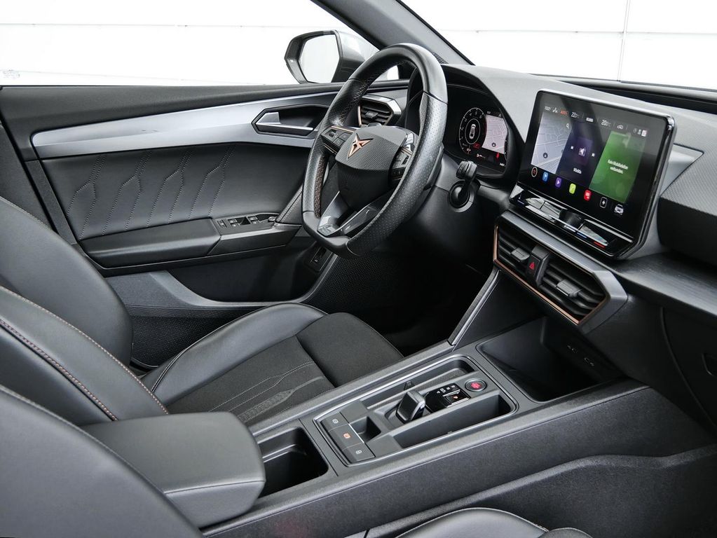Cupra Leon 2022 г. Серый, пробег 34818 км