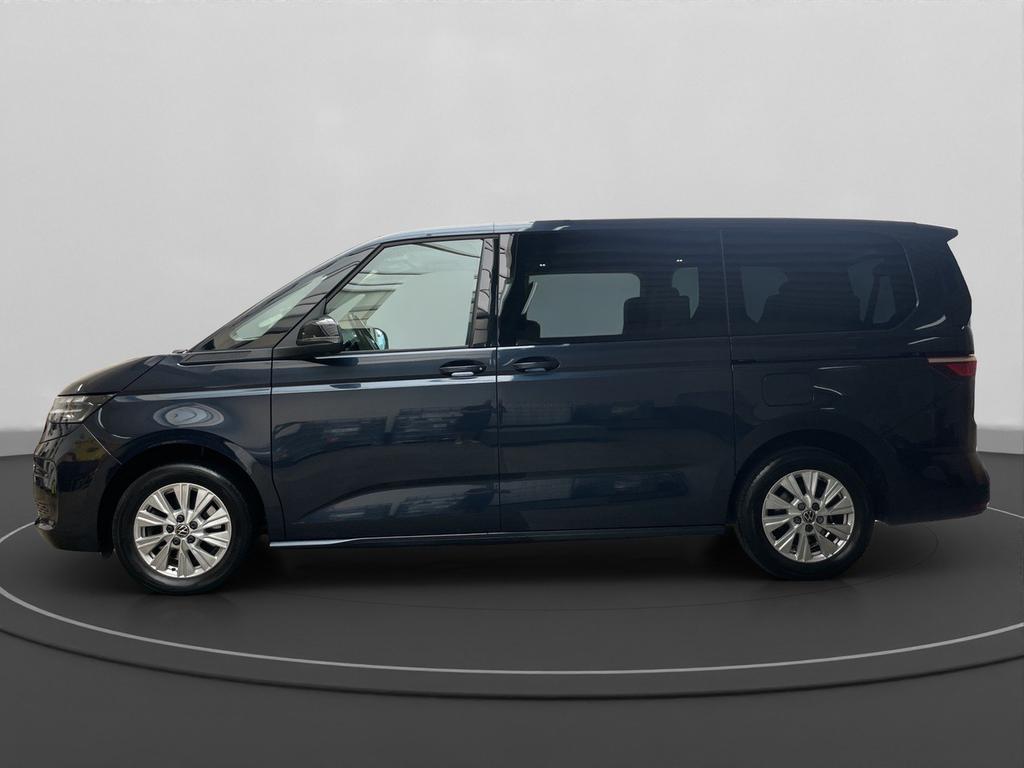 Volkswagen 8 series 2023 г. Синий, пробег 57238 км