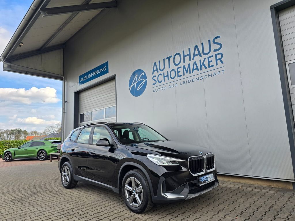 BMW X1 2023 г. Чёрный, пробег 53400 км