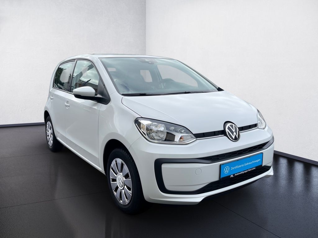 Volkswagen up! 2023 г. Белый, пробег 47401 км