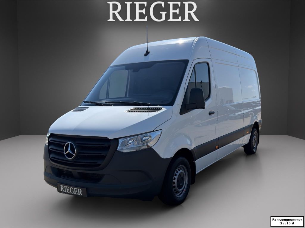 Mercedes-Benz SPRINTER 2024 г. Белый, пробег 52691 км