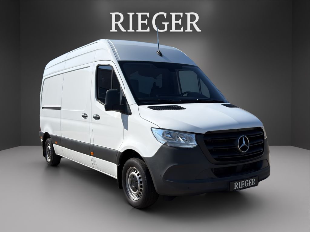 Mercedes-Benz SPRINTER 2024 г. Белый, пробег 52691 км
