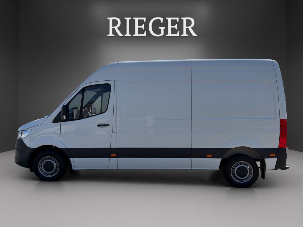 Mercedes-Benz SPRINTER 2024 г. Белый, пробег 52691 км