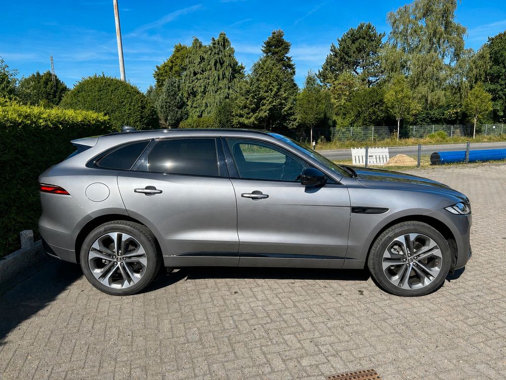 Jaguar F-Pace 2024 г. Серый, пробег 46000 км