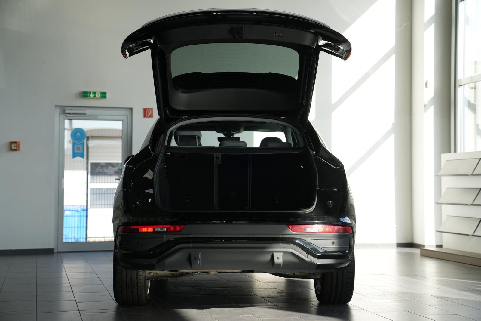 Audi Q5 2022 г. Чёрный, пробег 46170 км