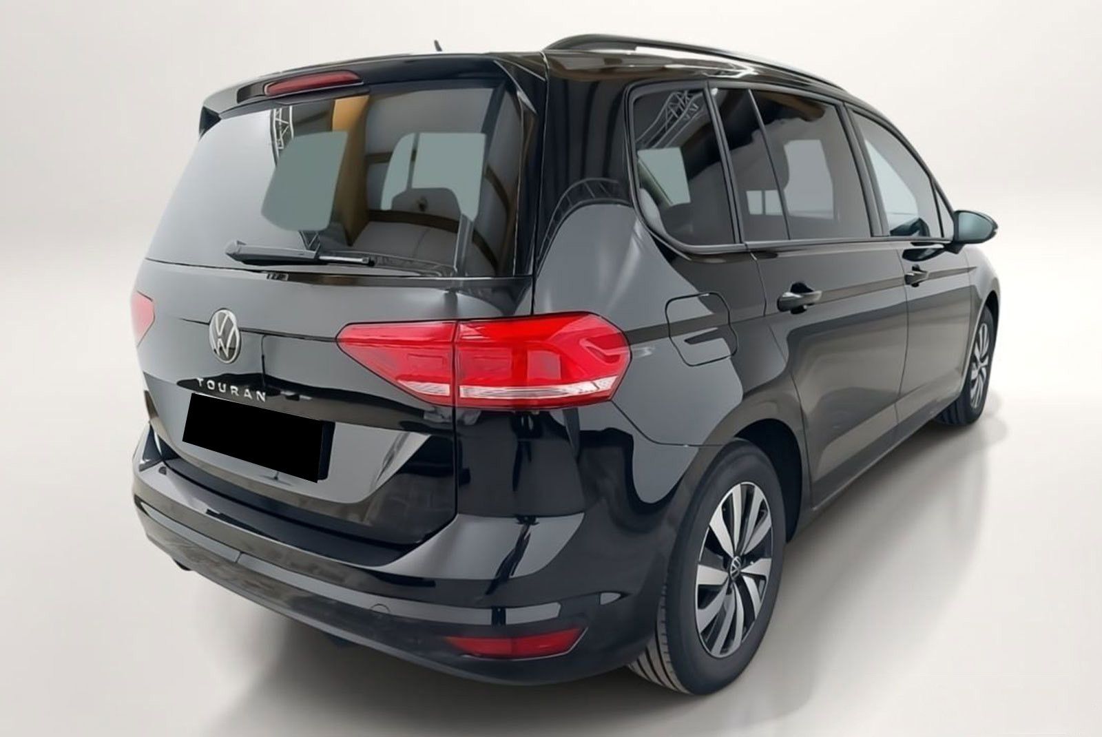 Volkswagen Touran 2025 г. Чёрный, пробег 19975 км