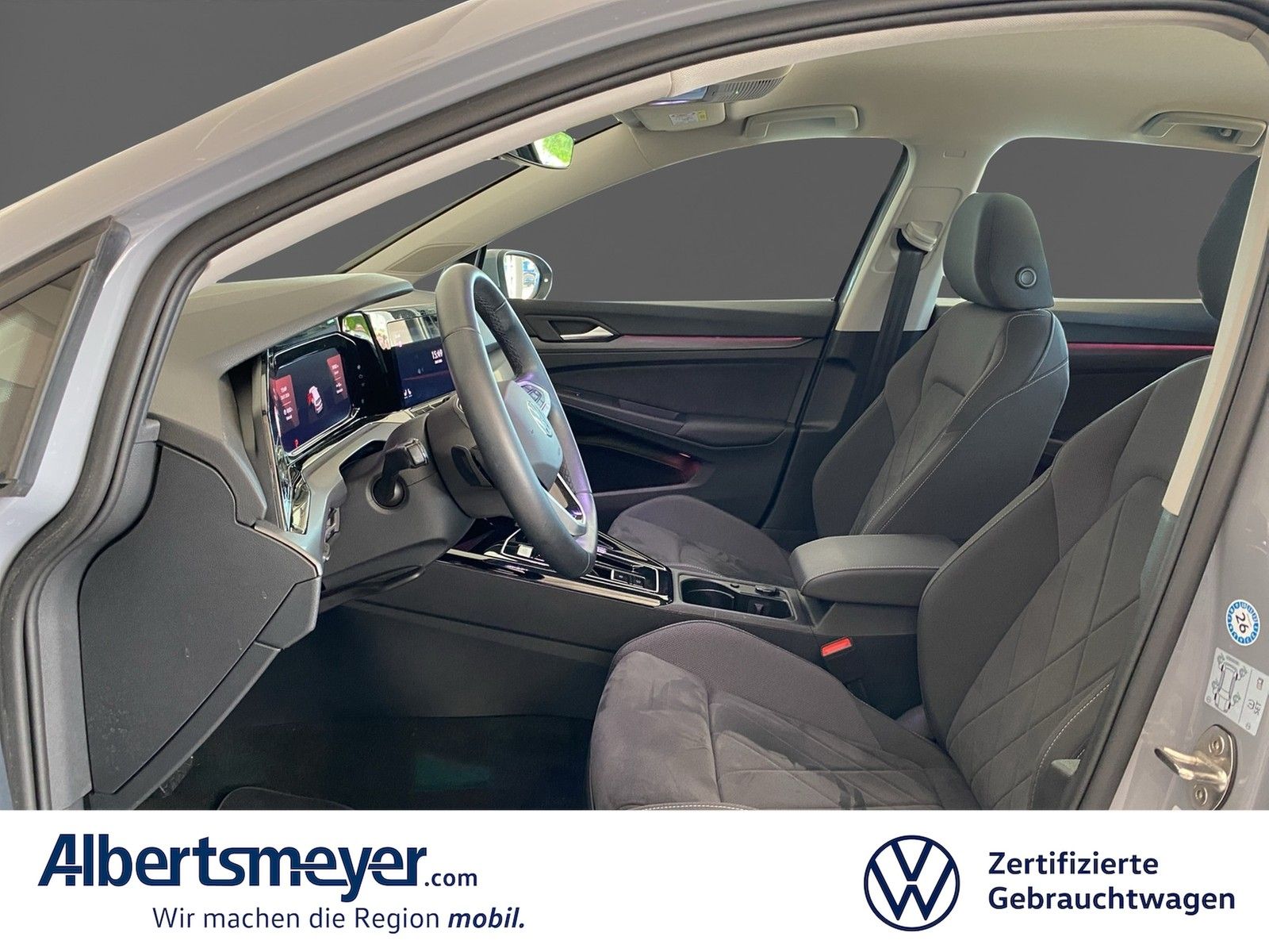 Volkswagen Golf 2024 г. Серый, пробег 39298 км