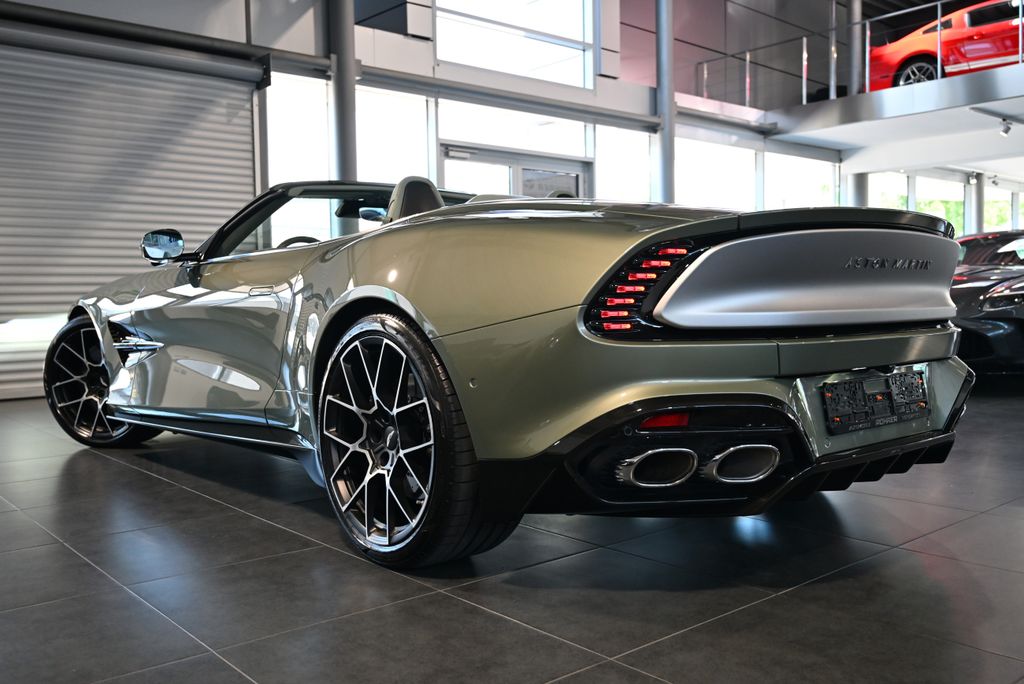 Aston Martin Vanquish 2025 г. Зелёный, пробег 13500 км