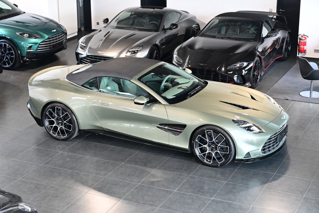 Aston Martin Vanquish 2025 г. Зелёный, пробег 13500 км