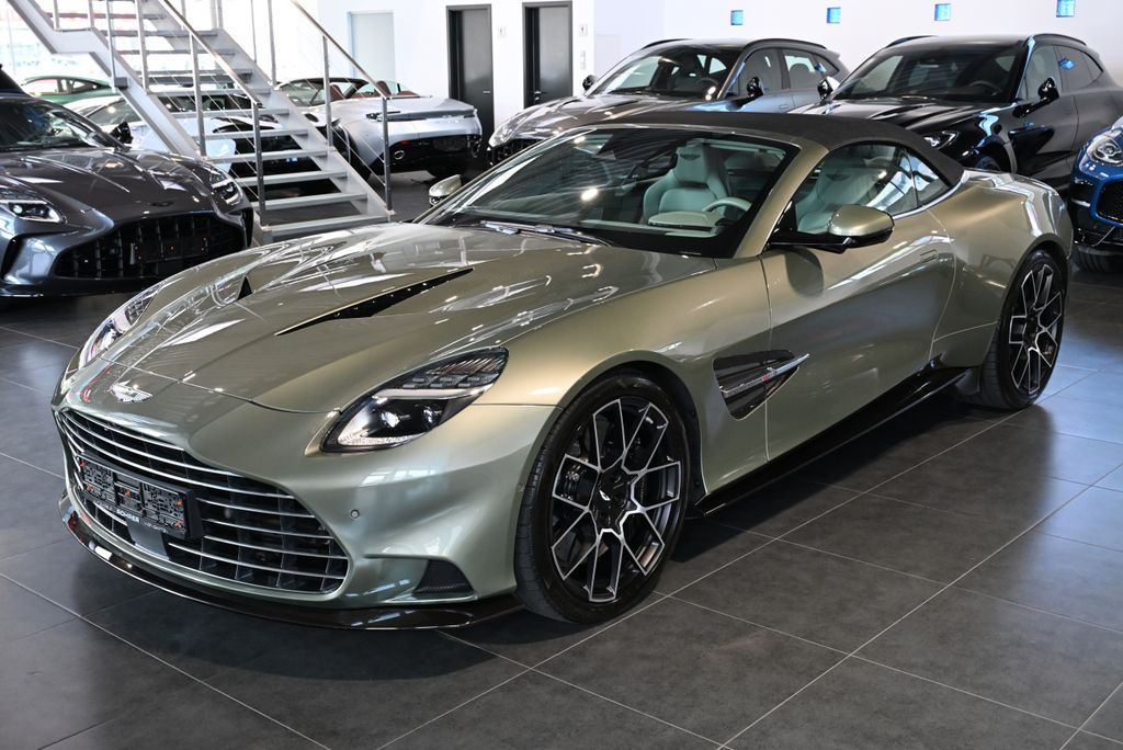 Aston Martin Vanquish 2025 г. Зелёный, пробег 13500 км