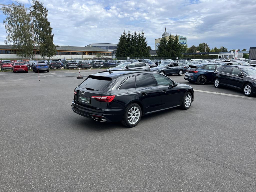 Audi A4 2023 г. Чёрный, пробег 49031 км