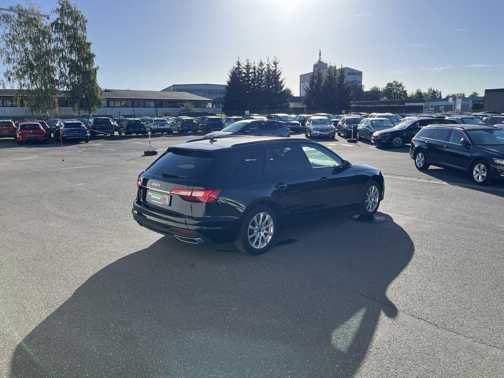 Audi A4 2022 г. Чёрный, пробег 43733 км