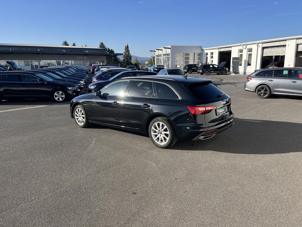 Audi A4 2022 г. Чёрный, пробег 43733 км