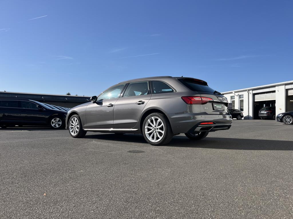 Audi A4 2022 г. Серый, пробег 38729 км