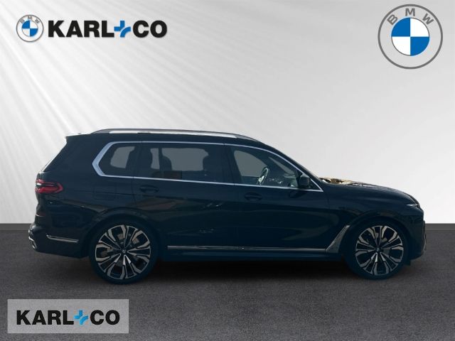 BMW X7 M60 2024 г. Чёрный, пробег 50450 км