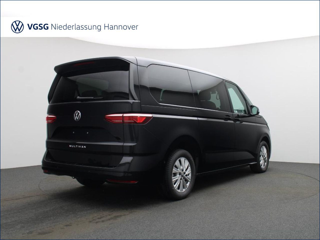 Volkswagen T7 MULTIVAN 2025 г. Чёрный, пробег 27734 км