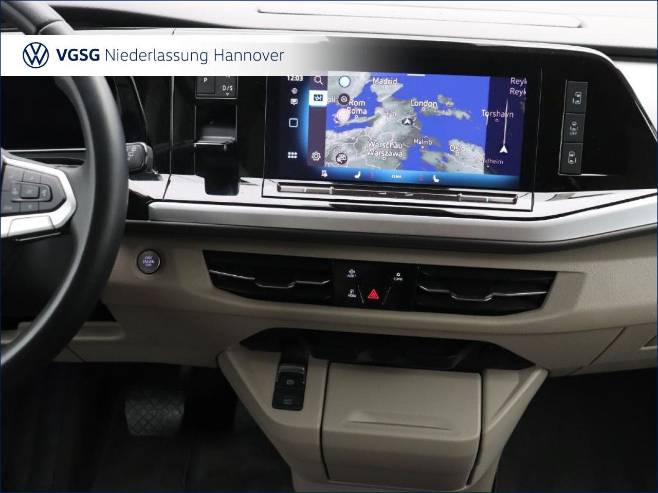 Volkswagen T7 MULTIVAN 2025 г. Чёрный, пробег 27734 км