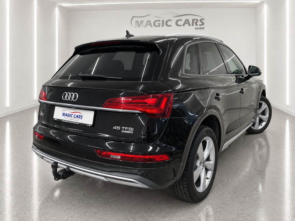 Audi Q5 2022 г. Чёрный, пробег 59000 км