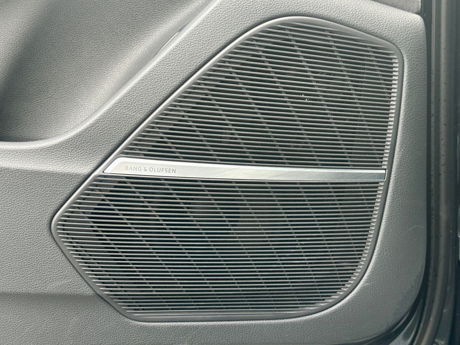 Audi Q7 2022 г. Серый, пробег 59890 км