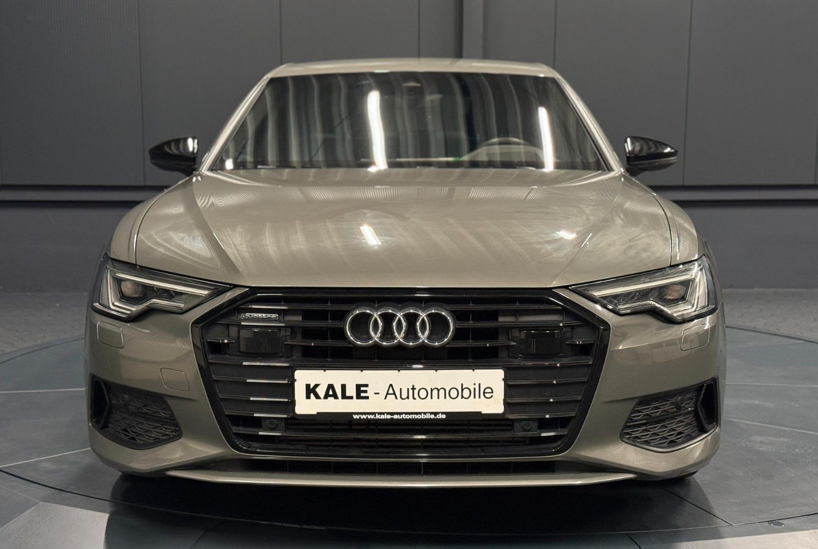 Audi A6 2023 г. Серый, пробег 51000 км