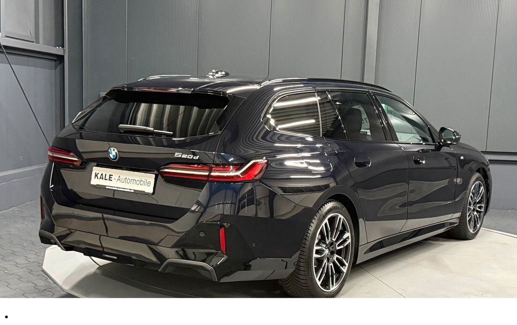 BMW 520 2024 г. Чёрный, пробег 20000 км